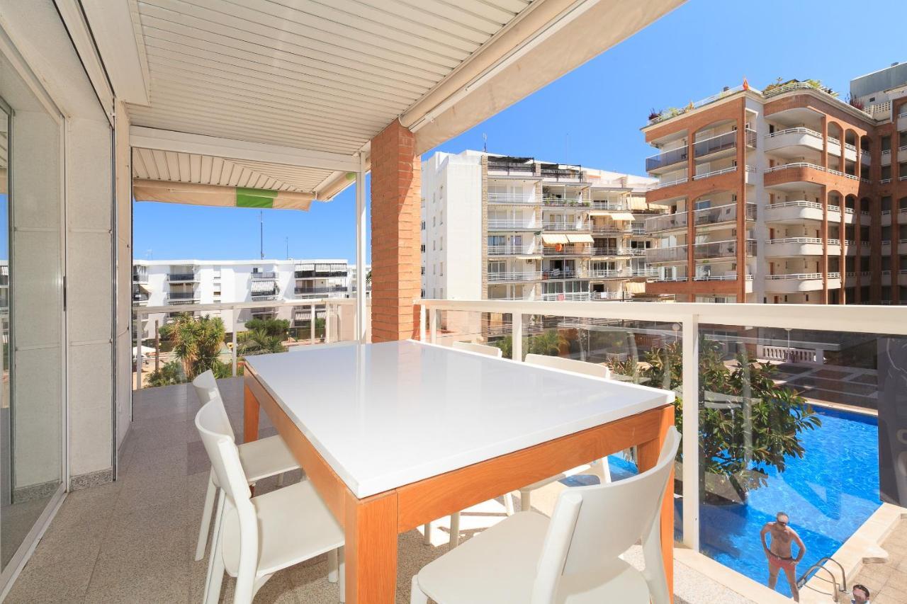 Uhc Center Apartments Salou Kültér fotó