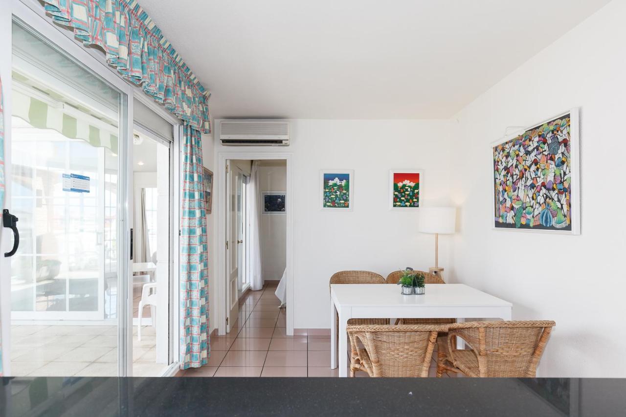 Uhc Center Apartments Salou Kültér fotó