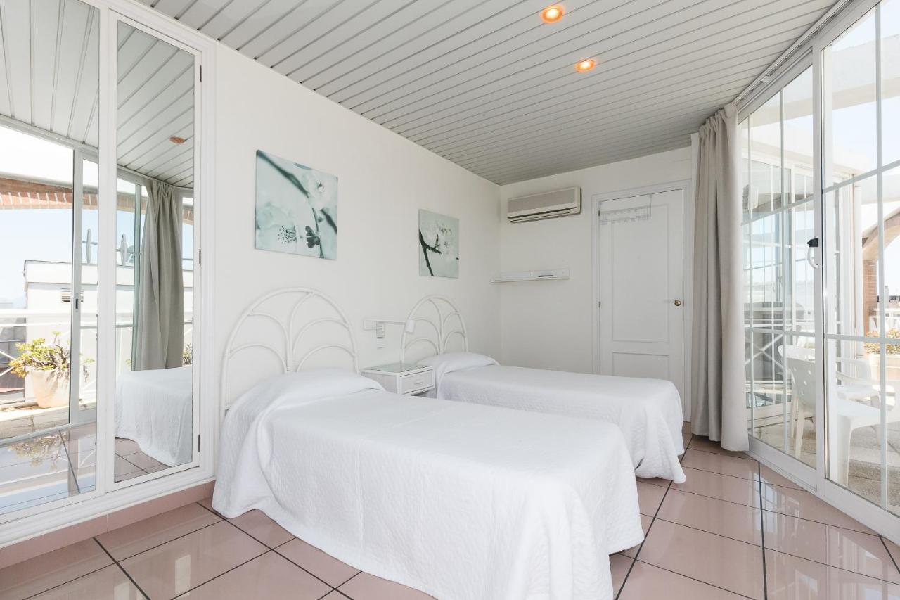 Uhc Center Apartments Salou Kültér fotó
