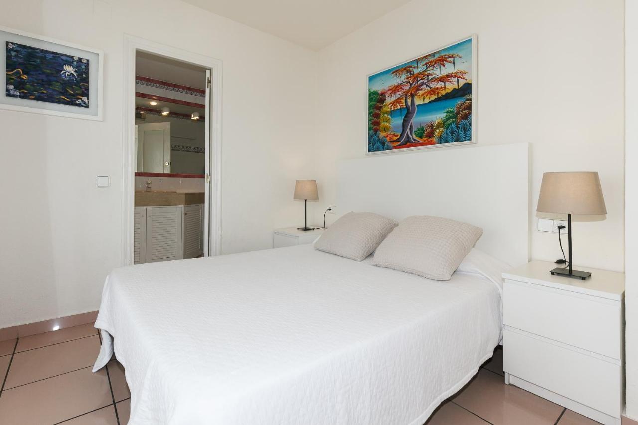 Uhc Center Apartments Salou Kültér fotó