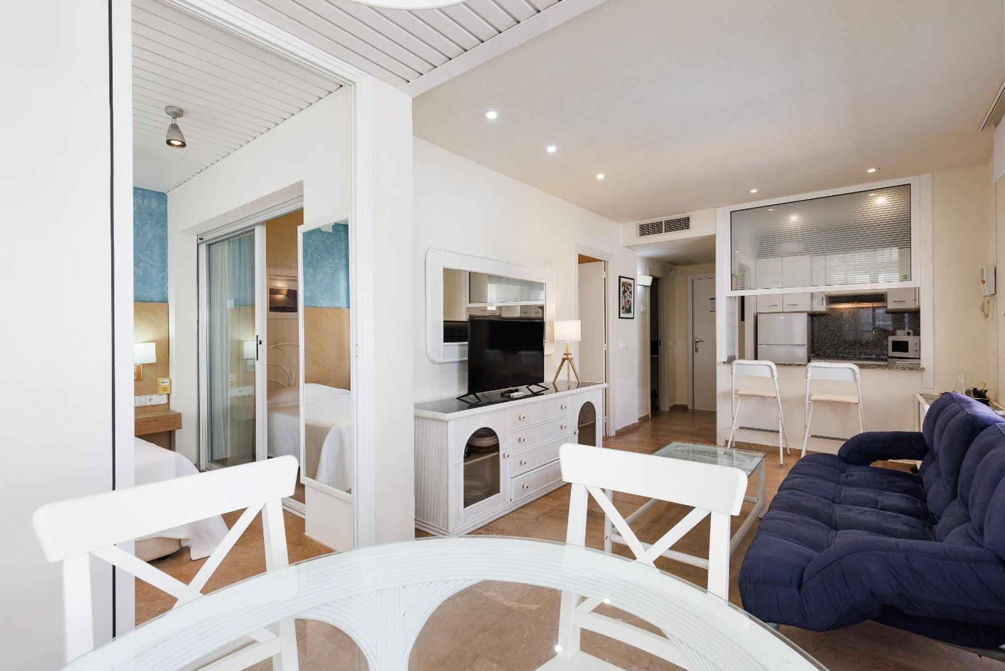 Uhc Center Apartments Salou Kültér fotó