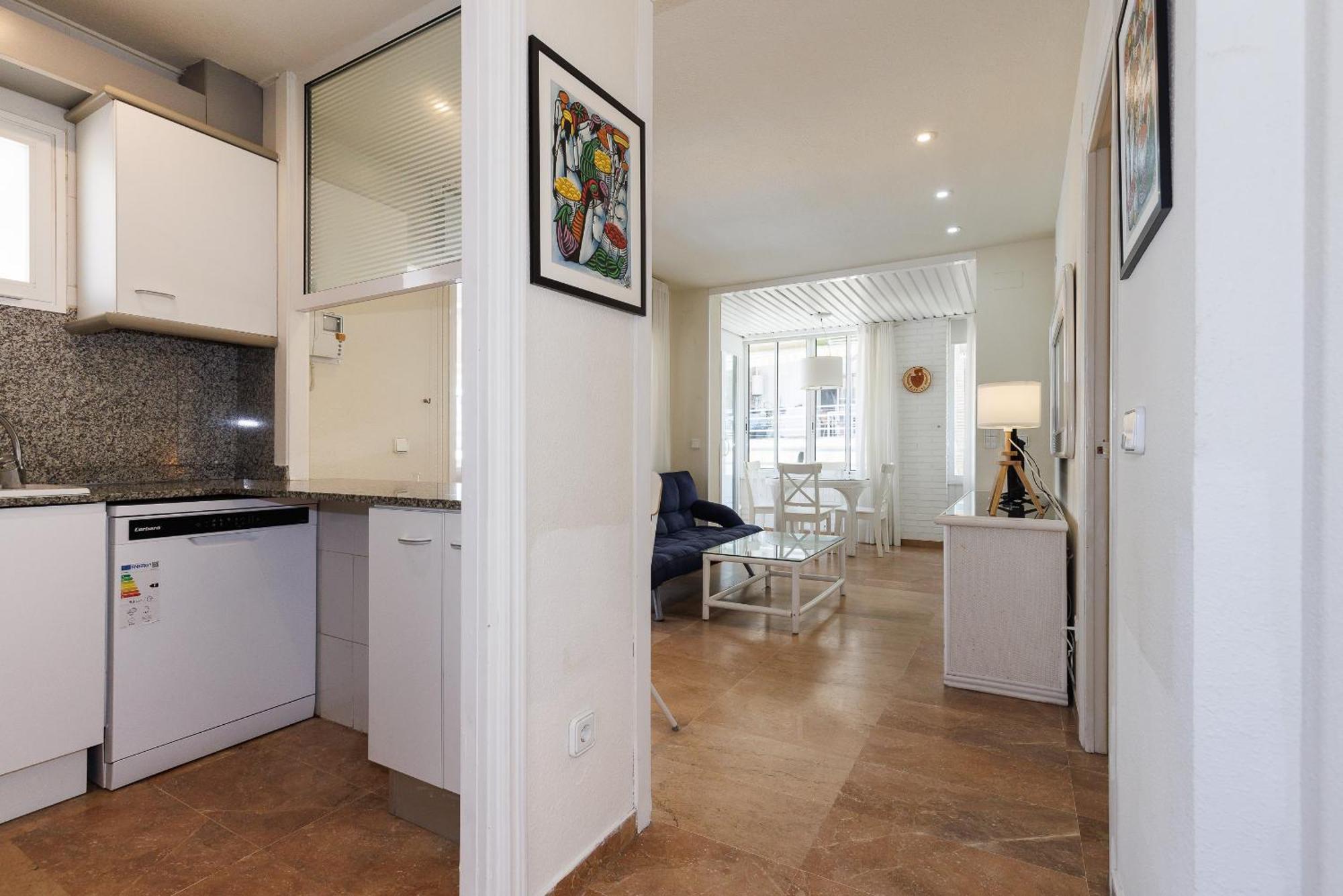 Uhc Center Apartments Salou Szoba fotó