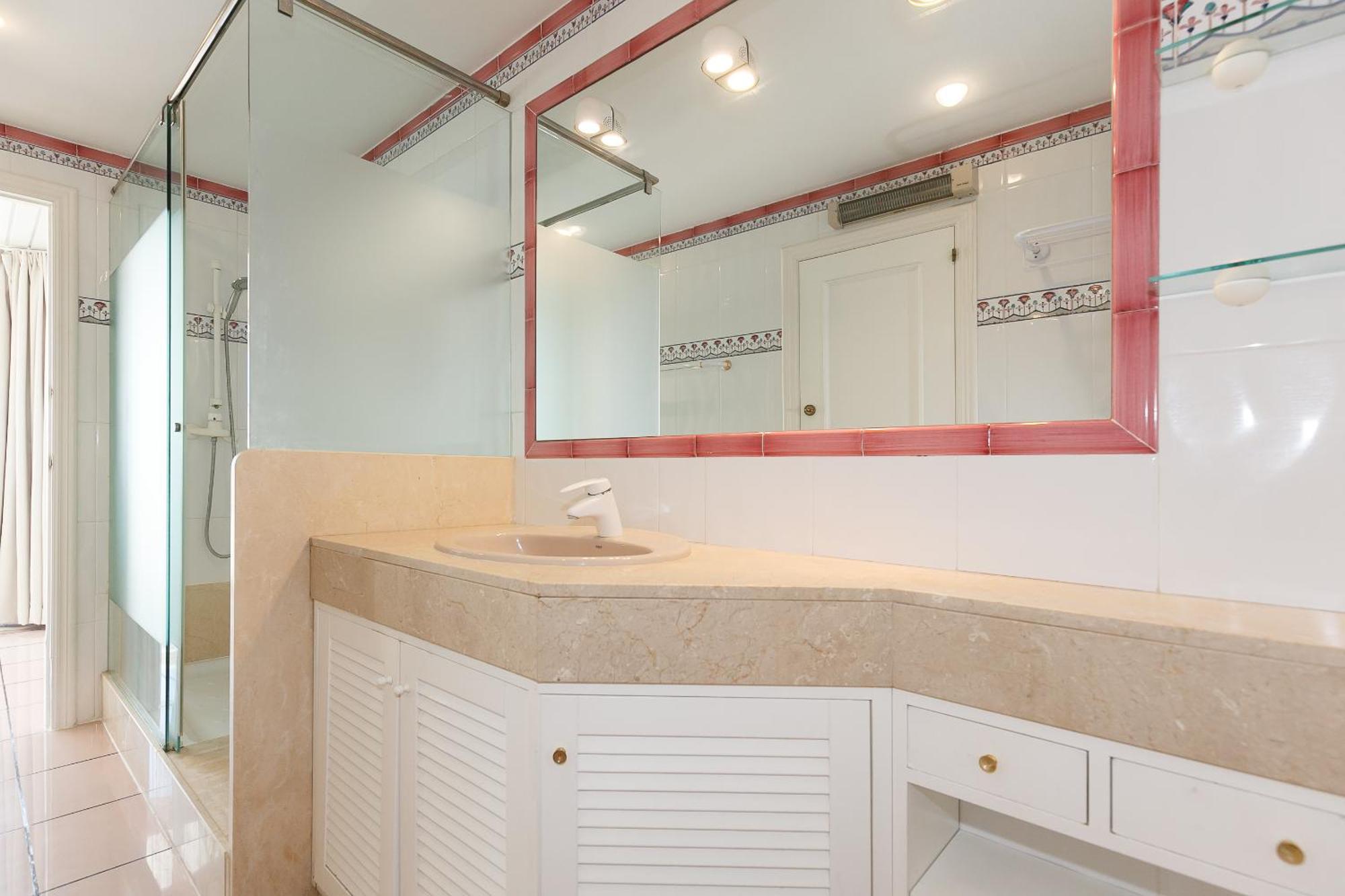 Uhc Center Apartments Salou Szoba fotó