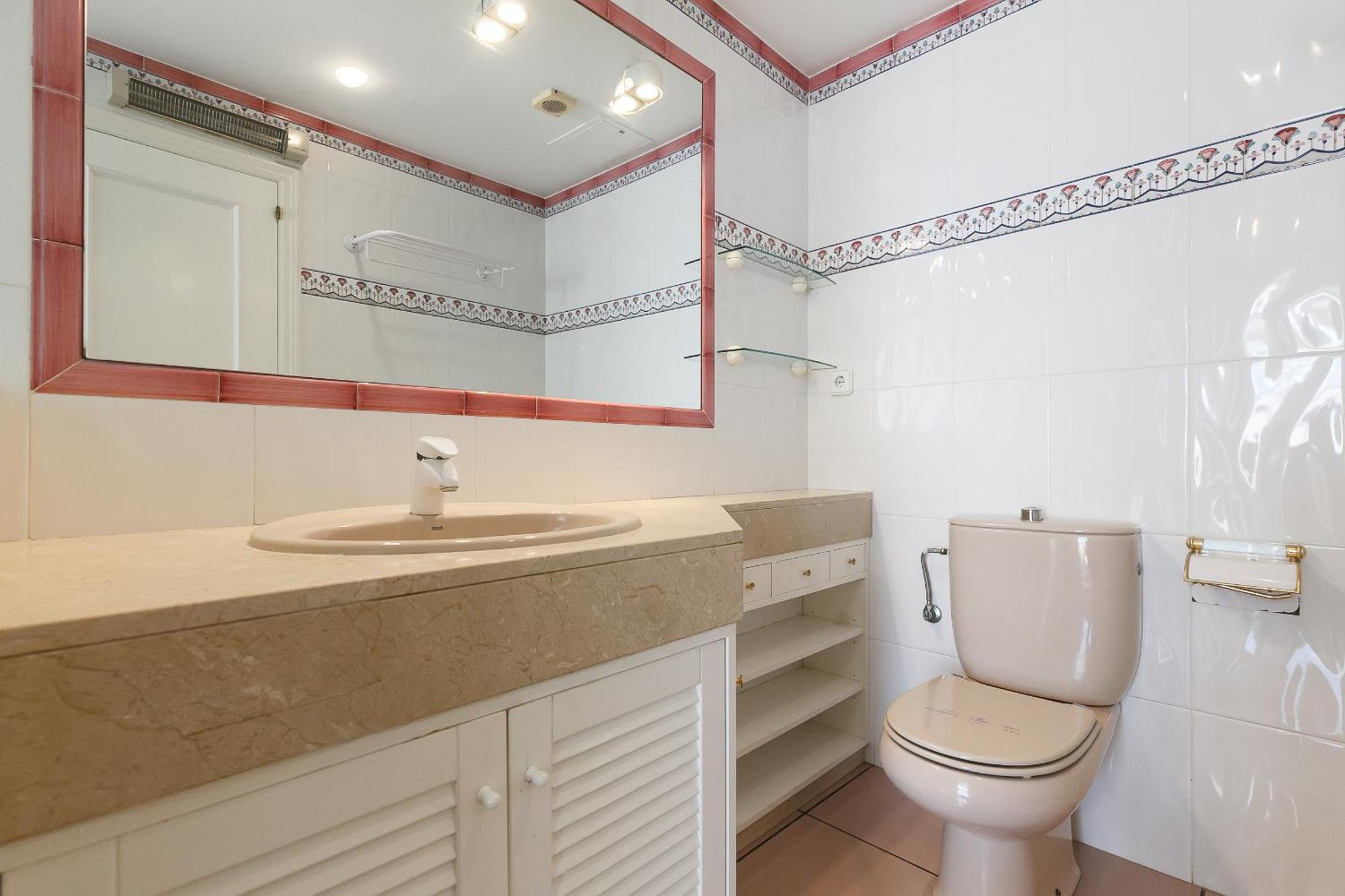 Uhc Center Apartments Salou Szoba fotó