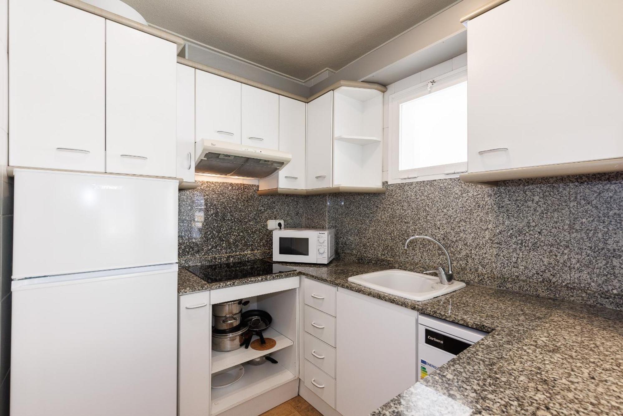 Uhc Center Apartments Salou Szoba fotó