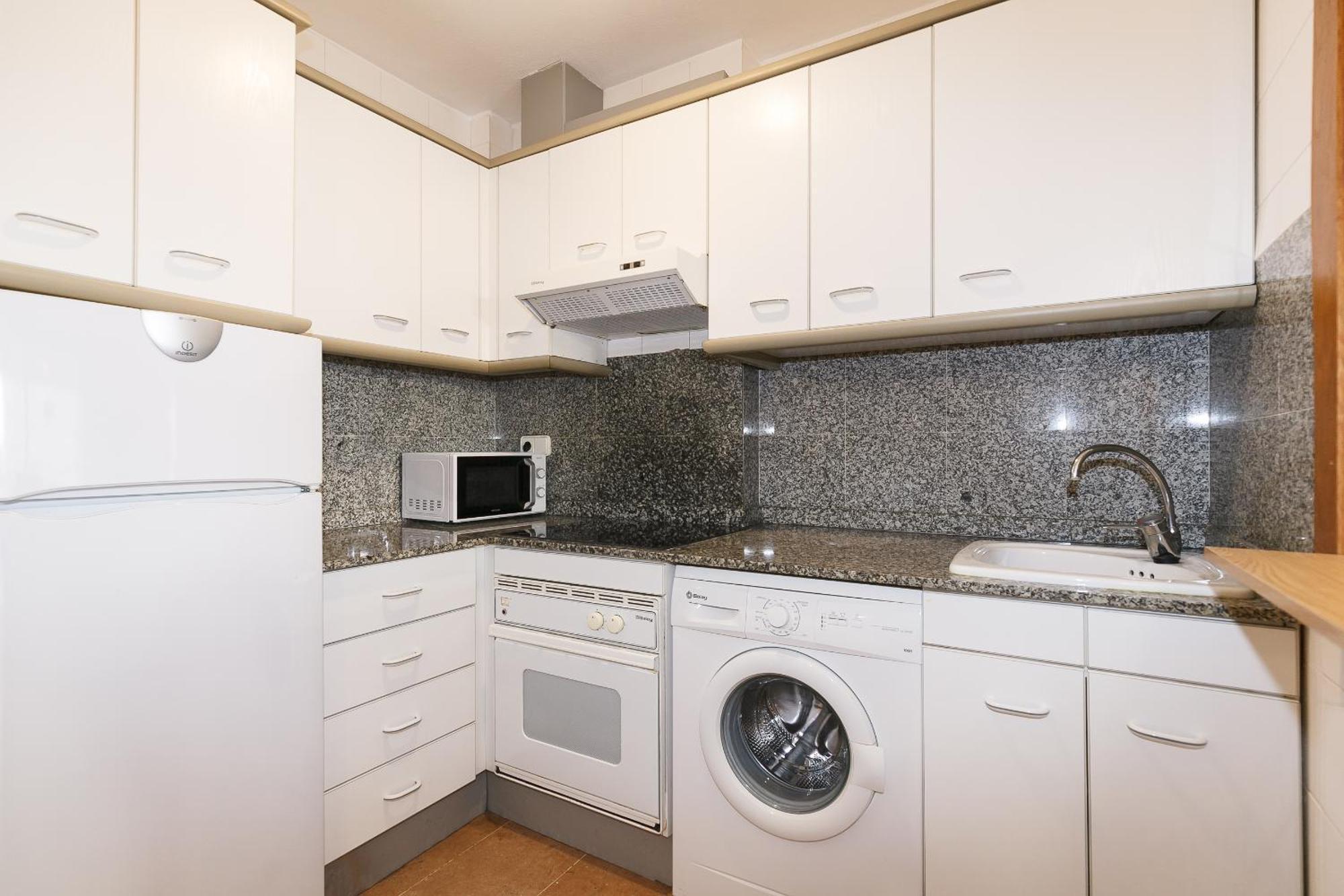 Uhc Center Apartments Salou Szoba fotó