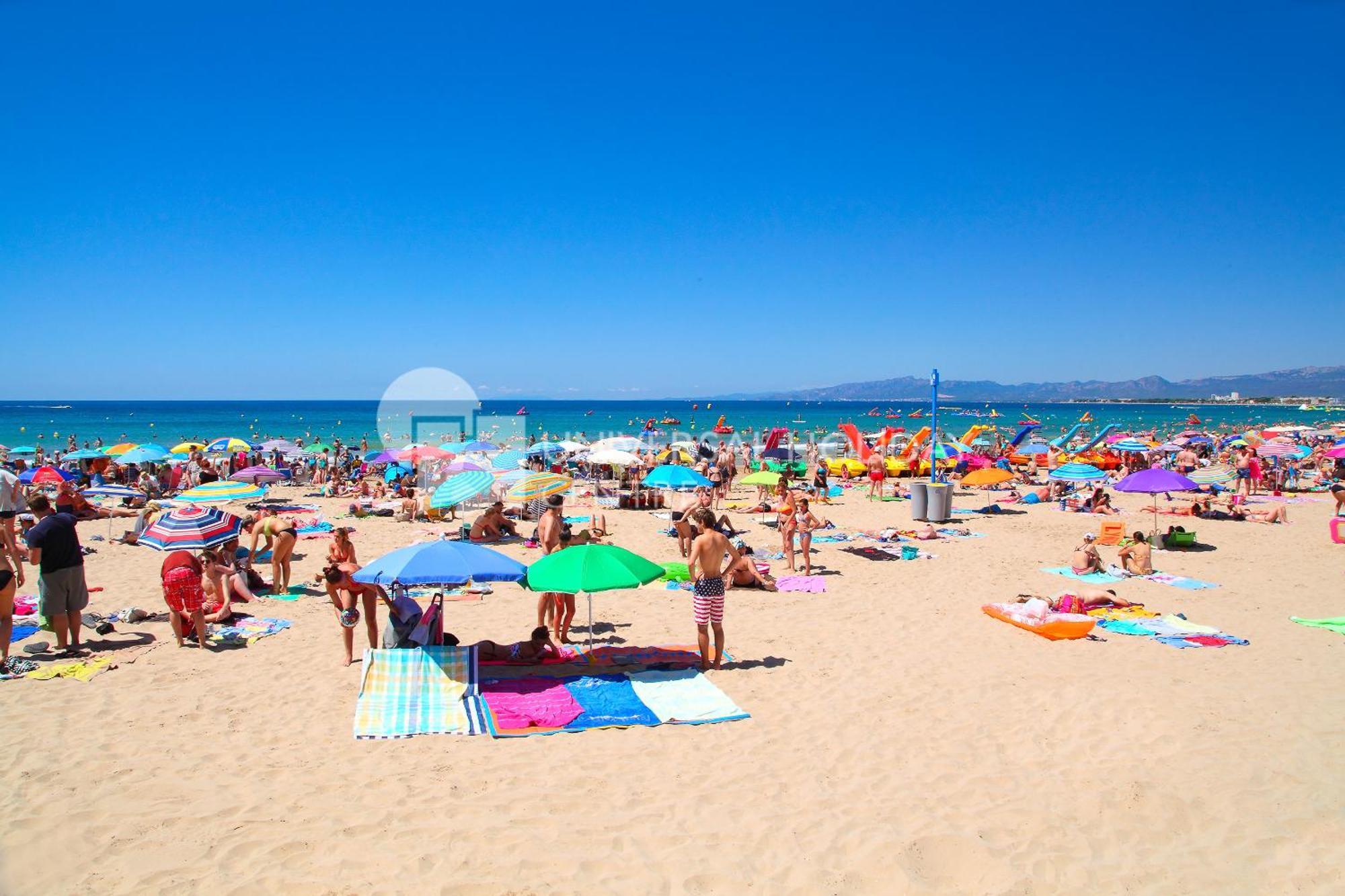 Uhc Center Apartments Salou Szoba fotó