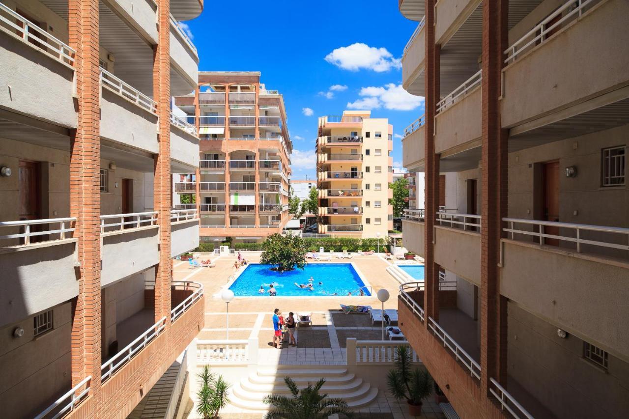 Uhc Center Apartments Salou Kültér fotó